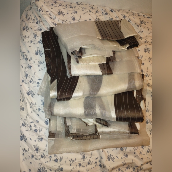 JCPenney curtains 6pc. Wave stripes - Picture 4 of 4